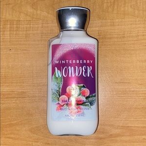 BBW Lotion: Winterberry Wonder